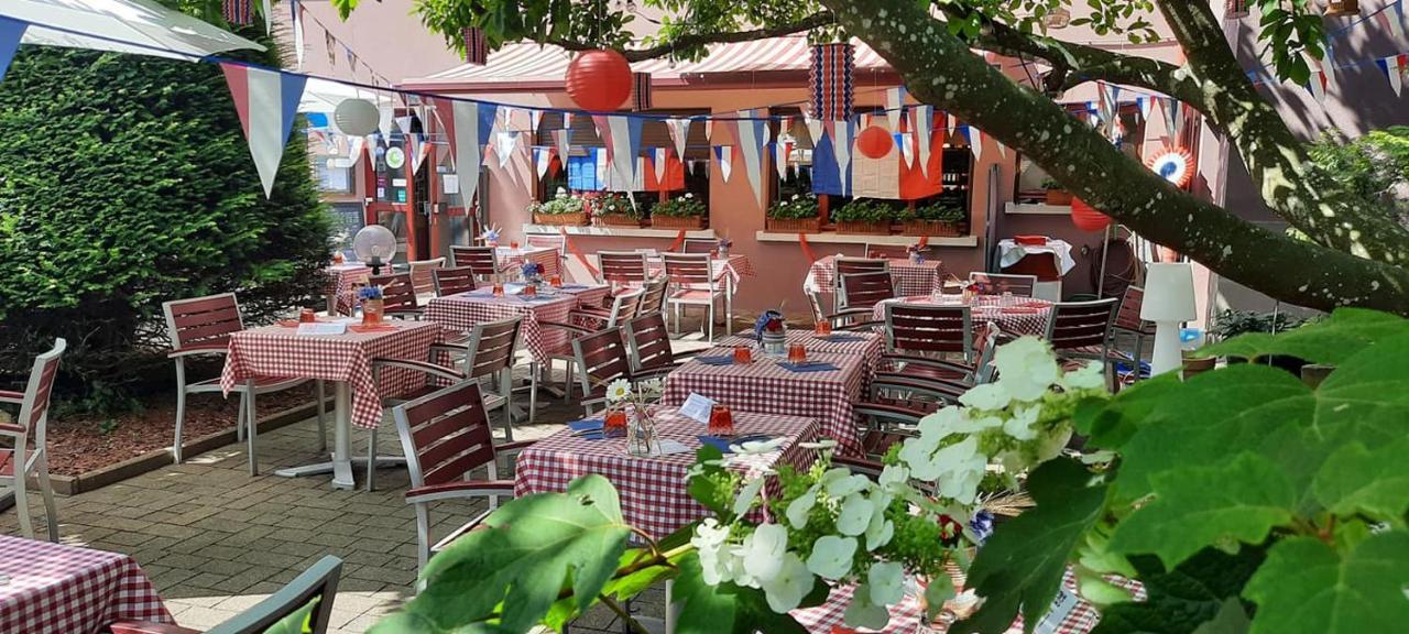 Hotel Restaurant Aux Sapins Thann Kültér fotó